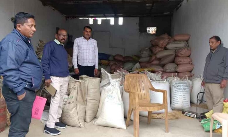 छत्तीसगढ़-सारंगढ़-बिलाईगढ़ में मंडी समिति ने 2 दिनों में की 80 क्विंटल अवैध धान जब्त 1 Console Corptech Pradakshina Consulting Pvt Ltd Chhattisgarh 10 2 4 Console Corptech Pradakshina Consulting Pvt Ltd