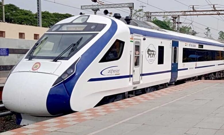 भोपाल व दिल्ली जाने वाले यात्रियों की 30 मिनट की बचत होगी, रेलवे उठाने जा रहा ये बड़ा कदम 1 KSHITITECH Vande Bharat w30 1 KSHITITECH