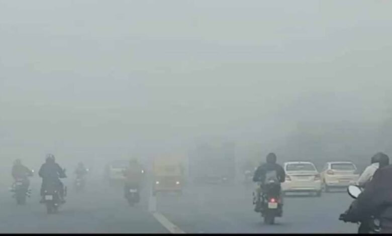जम्मू-कश्मीर में 40 दिन वाली सर्दी का दौर चिल्लई कलां शुरू, आंधी-तूफान और बारिश से 9 राज्यों में असर 1 KSHITITECH andhi1 KSHITITECH