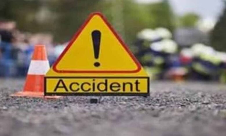 तेलंगाना के यदाद्री भुवनगिरी जिले के गांव जलालपुर में कार अनियंत्रित होकर तालाब में गिरने से पांच की मौत 1 KSHITITECH car ac KSHITITECH