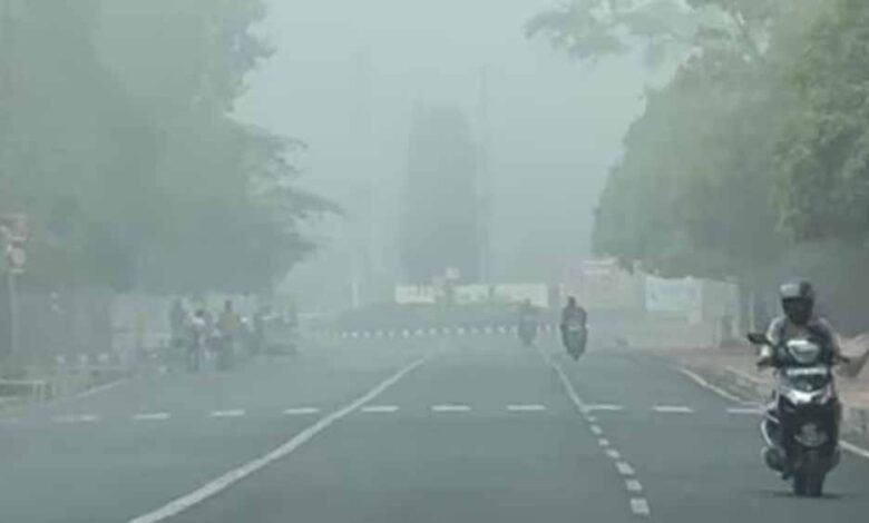 मध्य प्रदेश में बर्फीली हवाओं के कारण ठंड का प्रकोप बढ़ गया 1 KSHITITECH cold1 KSHITITECH