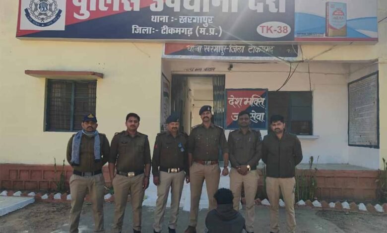 चौकी देरी (थाना खरगापुर) पुलिस द्वारा ₹10000 के ईनामी आरोपी को पकड़ा 1 KSHITITECH deri KSHITITECH