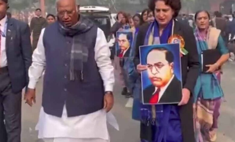 भाजपा सांसदों ने मुझे मारा धक्का, घुटने में लगी चोट, कांग्रेस प्रमुख मल्लिकार्जुन खरगे ने आरोप लगाए 1 KSHITITECH malika 1 KSHITITECH
