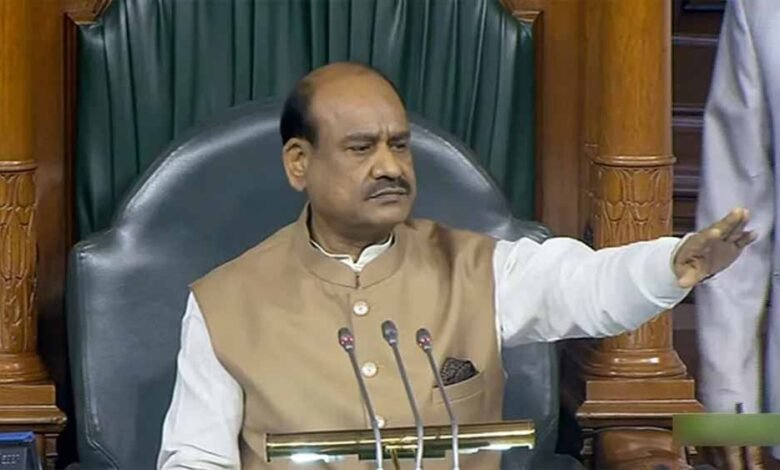 संसद भवन के द्वार पर धरना-प्रदर्शन करने पर लगाया प्रतिबंध, ओम बिरला ने सदन में एक अहम घोषणा की 1 KSHITITECH om birla1 3 KSHITITECH