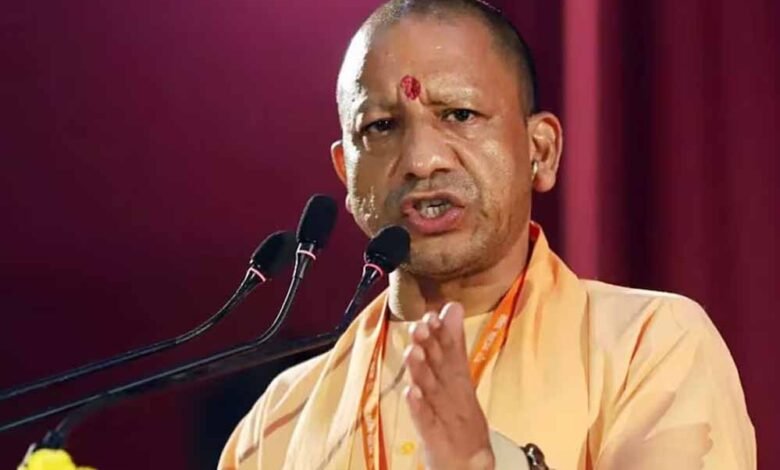 सीएम योगी ने अयोध्या में कहा,'विश्व मानव सभ्यता को बचाना है तो सनातन का सम्मान करना होगा 1 KSHITITECH yogi 60 2 3 KSHITITECH