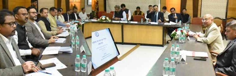 जस्टिस सप्रे की अध्यक्षता में छत्तीसगढ़ राज्य सड़क सुरक्षा परिदृश्य की गई समीक्षा बैठक 1 KSHITITECH 1 128 KSHITITECH