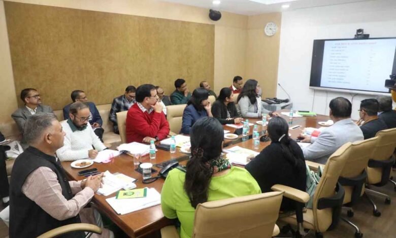 आयुष महाविद्यालयों के अकादमिक कैलेंडर का दृढ़ता से करें पालन : आयुष मंत्री परमार 1 KSHITITECH 1 199 KSHITITECH