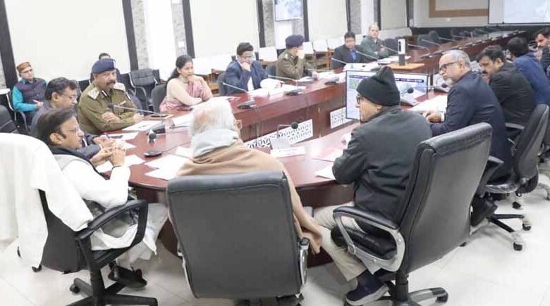 ललितपुर-सिंगरौली रेलवे लाइन का कार्य तेजी से पूरा कराएं : उप मुख्यमंत्री 1 KSHITITECH 1 394 KSHITITECH