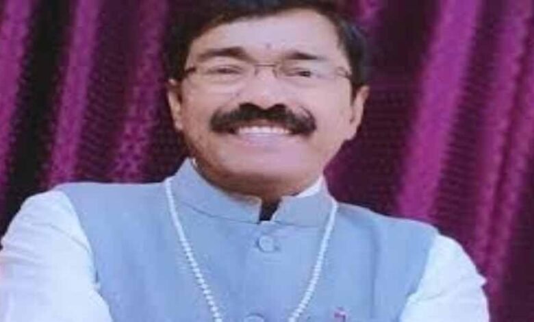 यौन शोषण मामले में कलेक्टर का एक्शन, तहसीलदार को भू अभिलेख कार्यालय में किया अटैच 1 KSHITITECH 1 408 KSHITITECH
