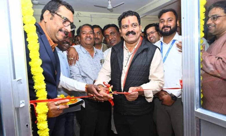 उपमुख्यमंत्री विजय शर्मा ने प्रदेश का पहला सड़क सुरक्षा अनुभव कक्ष का किया शुभारंभ 1 KSHITITECH 1 74 KSHITITECH