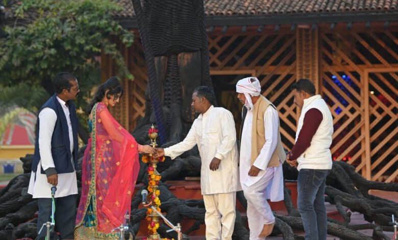 राष्ट्रीय युवा दिवस के मौके पर युवा दरबार-युवा संवाद कार्यक्रम का शुभारंभ 1 KSHITITECH 13A 15 KSHITITECH