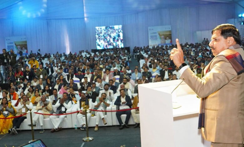 शहडोल कॉन्क्लेव में 32,520 करोड़ के निवेश प्रस्ताव हुए प्राप्त : मुख्यमंत्री डॉ. यादव 1 KSHITITECH 17A 2 KSHITITECH