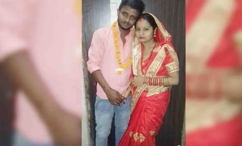 कानपुर में कपल ने सल्फास खाकर दी जान, 4 साल पहले की थी लव मैरिज 1 KSHITITECH 21A 12 KSHITITECH