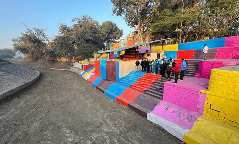 इंदौर के पिलियाखाल के घाट की सूरत निगम ने चार माह में बदल दी, अब वहां होगी निगम की बैठक 1 KSHITITECH 22A 69 1 KSHITITECH