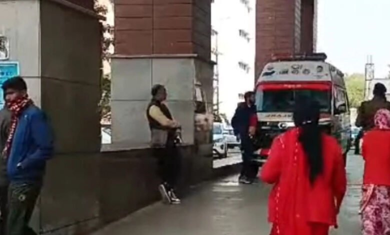 जबलपुर में दुर्घटना में हुए ब्रेन डेड बुजुर्ग का अंगदान, ग्रीन कॉरिडोर से हार्ट भोपाल, लिवर इंदौर रवाना 1 KSHITITECH 23A 33 KSHITITECH