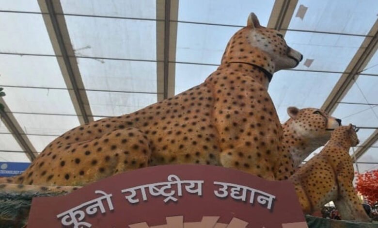 नई दिल्ली में 26 जनवरी को आयोजित गणतंत्र दिवस परेड में मध्य प्रदेश की झांकी 'चीता द प्राइड ऑफ इंडिया' की थीम पर केंद्रित होगी 1 KSHITITECH 23A 42 KSHITITECH