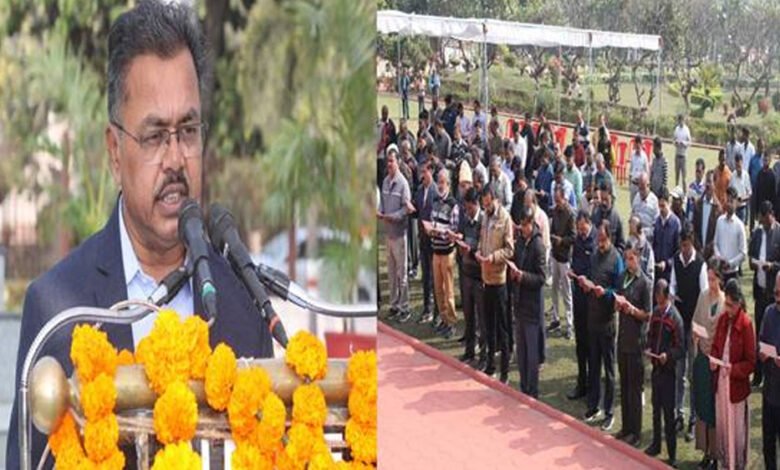 15 वें राष्ट्रीय मतदाता दिवस की शपथ दिलायी गयी 1 KSHITITECH 24A 100 KSHITITECH