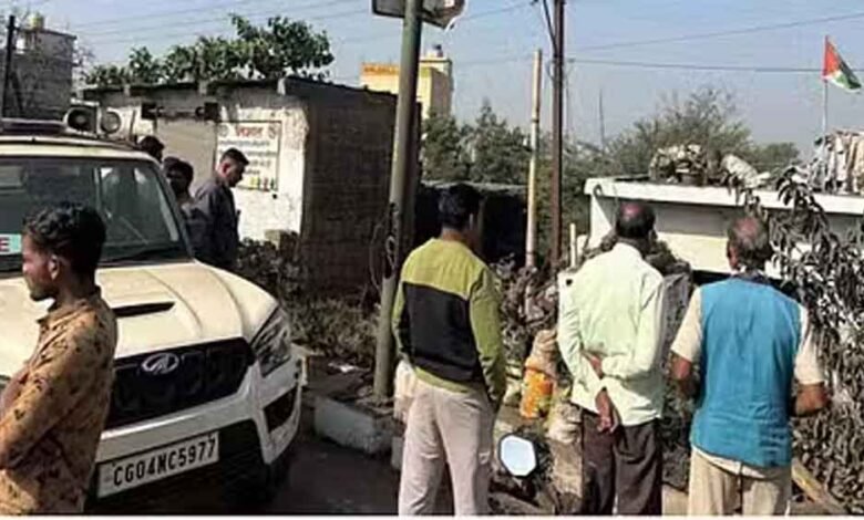 छत्तीसगढ़-रायपुर में बेटी का गला दबाने के बाद मां की नस काटकर हत्या 1 KSHITITECH Cg 04 2 2 KSHITITECH