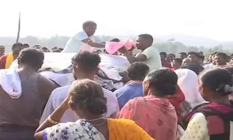 छत्तीसगढ़-बीजापुर में पिता को दो माह के मासूम ने दी अंतिम विदाई 1 KSHITITECH Cg 07 2 4 KSHITITECH