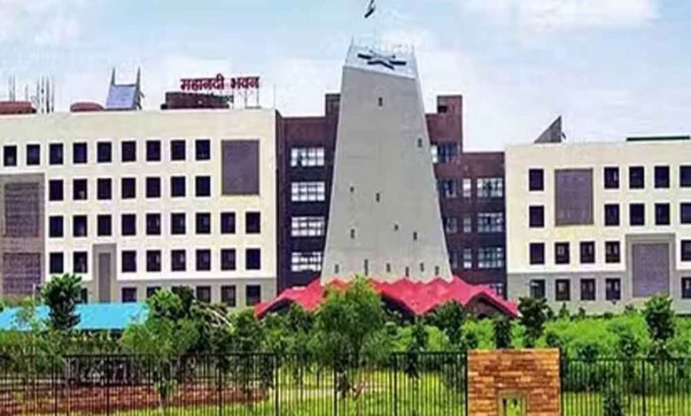 छत्तीसगढ़-रायपुर में रिनोवेशन और फर्नीचर खरीदी में गड़बड़ी पर दल्लीराजहरा के सीएमओ निलंबित 1 KSHITITECH Cg 12 2 KSHITITECH