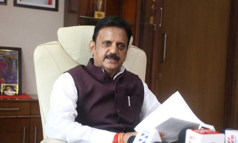 उप मुख्यमंत्री शुक्ल ने निर्देश दिए कि सभी भर्ती प्रक्रियाएं निर्धारित समय सीमा में पूरी की जाएं 1 Console Corptech Pradakshina Consulting Pvt Ltd Rajendra Shukla 150 Console Corptech Pradakshina Consulting Pvt Ltd