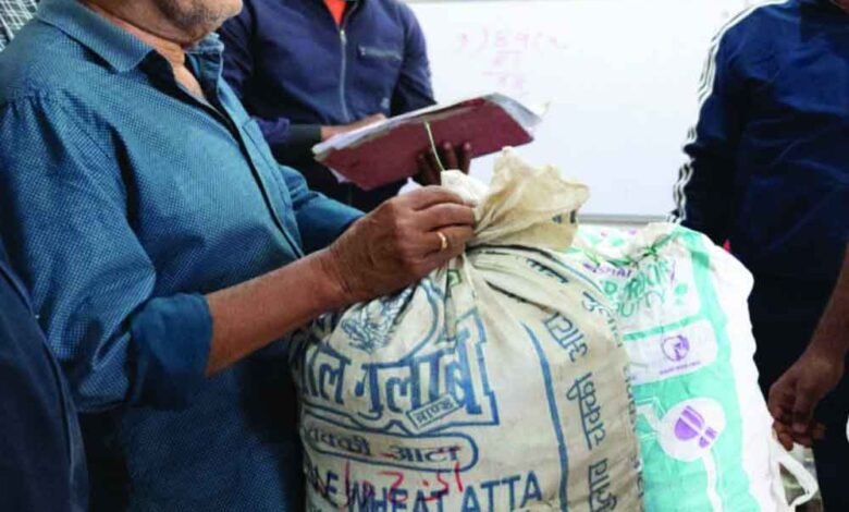 छत्तीसगढ़-जगदलपुर में तीन पेंगोलिन तस्करों से 43 किलो स्केल्स बरामद 1 KSHITITECH cg 05 2 8 KSHITITECH
