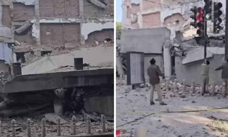 चंडीगढ़ के सेक्टर-17 में डिप्टी कमिश्नर कार्यालय के पास पांच दशक पुरानी महफिल होटल की इमारत गिरी 1 KSHITITECH imarat1 KSHITITECH