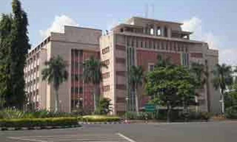 मंत्रालय स्थित वल्लभ भाई पटेल पार्क में राष्ट्रगीत वन्देमातरम एवं राष्ट्रगान जन गण मन का गायन 2 जनवरी को 1 KSHITITECH man1 KSHITITECH