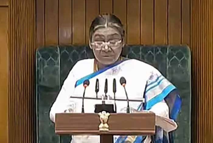 राष्ट्रपति द्रौपदी मुर्मू ने दोनों सदनों को संबोधित किया, केंद्रीय बजट 1 फरवरी को पेश किया जाएगा 1 KSHITITECH murmu1 KSHITITECH