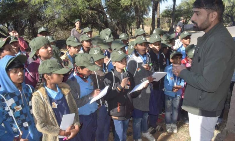 शासकीय महाविद्यालय बोर्ड कॉलोनी भोपाल के 50 छात्र-छात्राओं ने नेचर कैम्प में लिया भाग 1 KSHITITECH nechar KSHITITECH