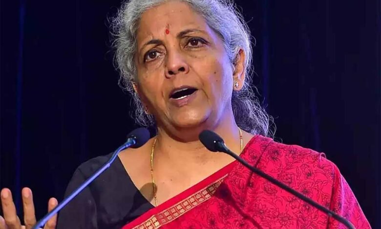 इस साल आने वाले बजट से देश के लोगों को काफी उम्मीदें, बजट में सीमा शुल्क माफी योजना की घोषणा संभव 1 KSHITITECH nirmila1 KSHITITECH