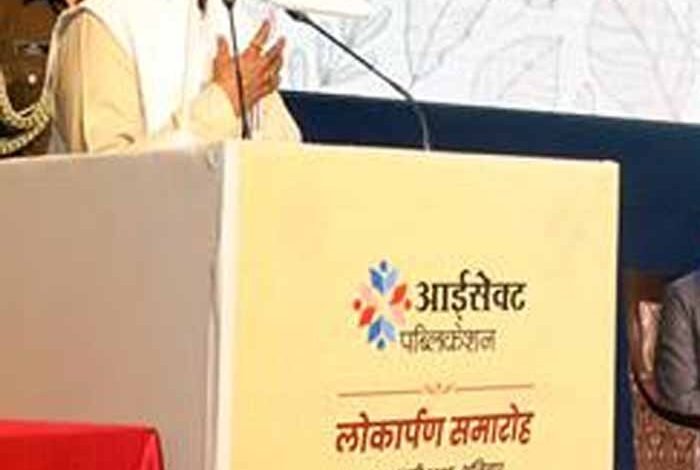 राज्यपाल पटेल पुस्तक लोकार्पण कार्यक्रम में हुए शामिल 1 KSHITITECH patel1 KSHITITECH
