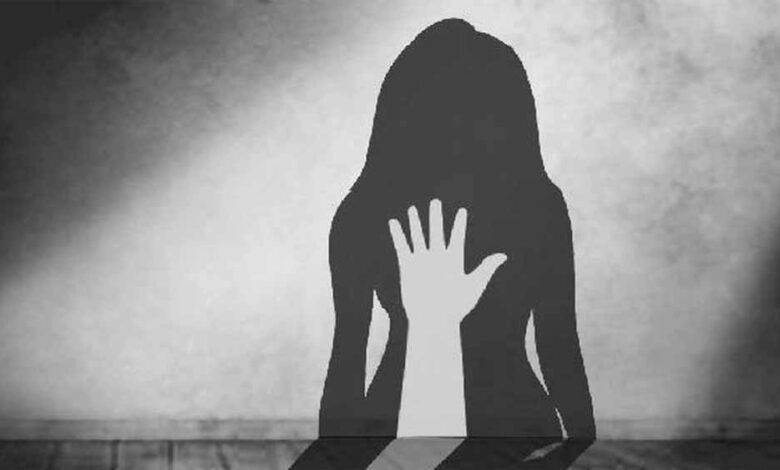 केरल: 5 साल में 60 लोगों ने किया दलित लड़की के साथ बलात्कार 1 KSHITITECH rape1 1 KSHITITECH