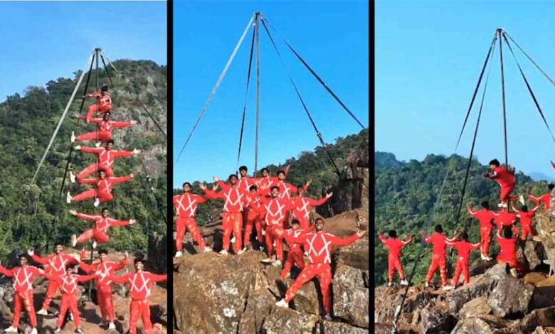 अबूझमाड़ मलखंभ के होनहारों ने 3000 फीट की ऊंचाई पर किया हैरतअंगेज प्रदर्शन, मुरीद डिप्टी सीएम शर्मा 1 KSHITITECH 1 27 KSHITITECH