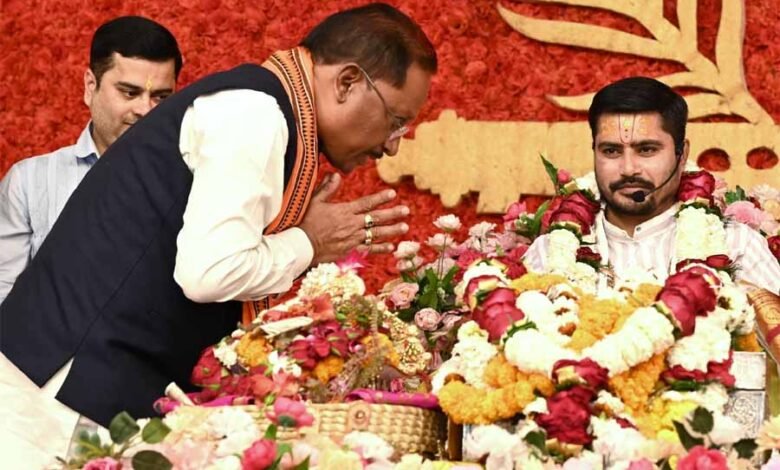 मुख्यमंत्री साय ने श्रीमद्भागवत कथा में किया श्रीकृष्ण-सुदामा प्रसंग का श्रवण 1 KSHITITECH 1 544 KSHITITECH