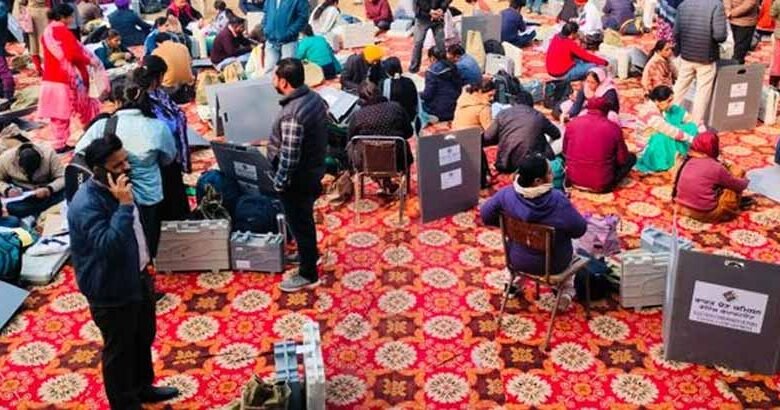 पंचायत चुनाव का दूसरे चरण की वोटिंग कल, मतदान केन्द्रों में पोलिंग पार्टी रवाना 1 KSHITITECH 1 704 KSHITITECH