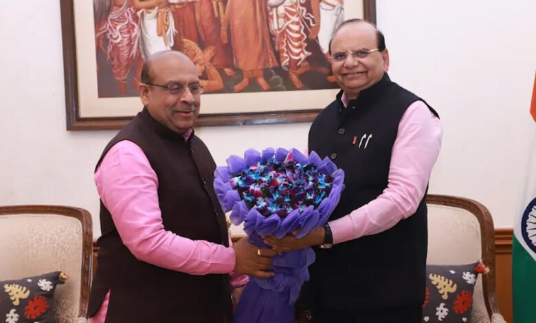 दिल्ली में विजेंद्र गुप्ता स्पीकर और मोहन सिंह बिष्ट डिप्टी स्पीकर चुने गए, आतिशी समेत AAP के सारे विधायकों को कर देंगे खामोश? 1 KSHITITECH 20A 53 KSHITITECH