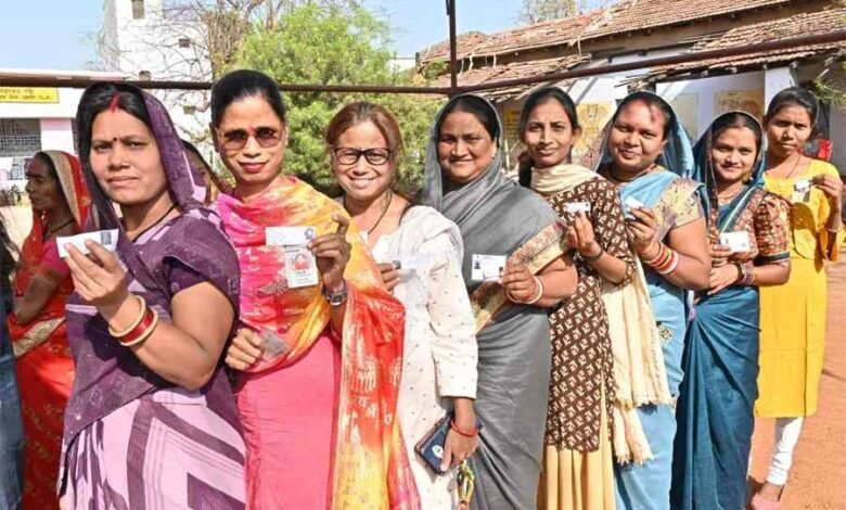 पंचायत चुनाव 2025 : ग्रामीण मतदाताओं में उत्साह, जानिए अब तक कितना हुआ मतदान 1 KSHITITECH 5 2 KSHITITECH