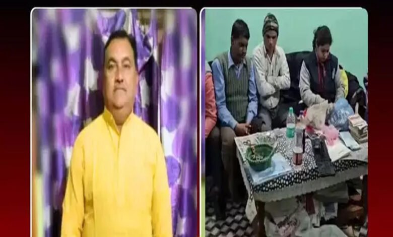 शिवपुरी में छापामार कार्रवाई हुई की सबकी आंखें फटी की फटी रह गईं, प्राइमरी टीचर निकला धनकुबेर 1 KSHITITECH 6A 55 KSHITITECH