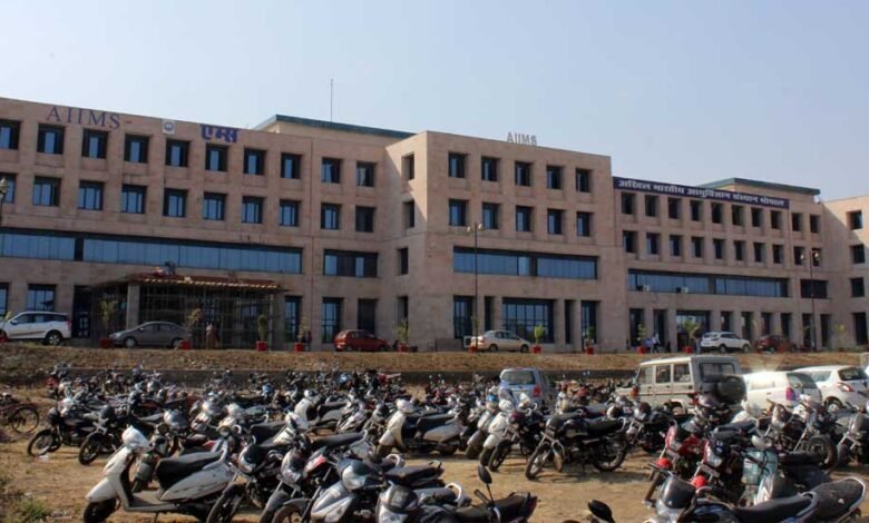 भोपाल एम्स में छोटा सा चीरा लगाकर होगा पीडियाट्रिक हार्ट ट्रांसप्लांट, रचेगा नया कीर्तमान 1 KSHITITECH AIIMS Bhopal 1A 76 3 KSHITITECH