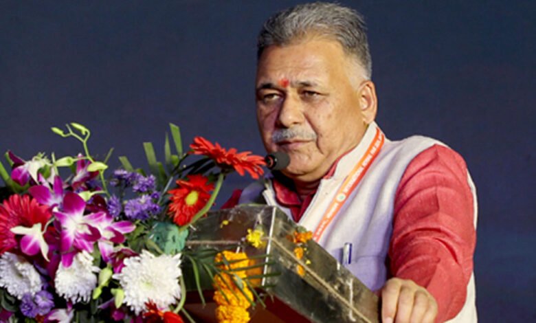सीएम राइज विद्यालयों में मिल रही सुलभ, समान और गुणवत्तापूर्ण शिक्षा : मंत्री परमार 1 KSHITITECH Inder Singh Parmar 162 24A 20 KSHITITECH