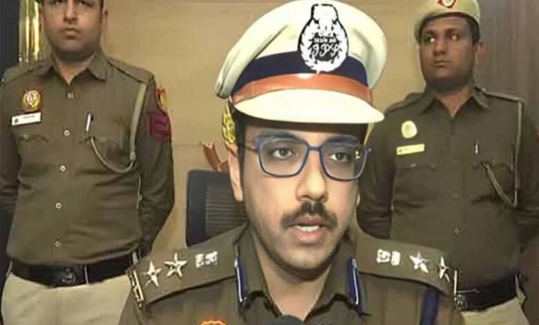 अब तक अवैध रूप से रह रहे 21 बांग्लादेशी नागरिकों के खिलाफ दिल्ली पुलिस ने कार्रवाई की, 18 को भेजा वापस, 3 अरेस्ट 1 Console Corptech Pradakshina Consulting Pvt Ltd dpo Console Corptech Pradakshina Consulting Pvt Ltd