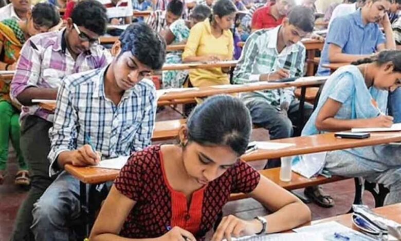 माशिमं की 10वीं व 12वीं की बोर्ड परीक्षा 24 फरवरी से आयोजित, दिव्यांग विद्यार्थियों के लिए कई सुविधाएं दी गई 1 KSHITITECH exam 2 KSHITITECH