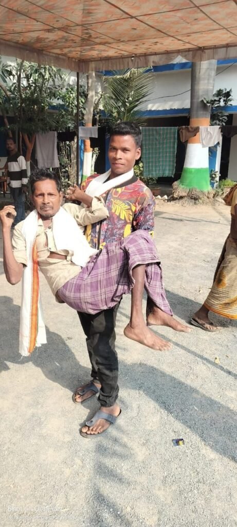 नगर सरकार की जनादेश ईवीएम में कैद.. 15 को होगा किस्मत का खुलासाचंद्रपुर के सभी केंद्रों में सुबह से लगी रही कतार, पसंदीदा नेता चुनने मतदाताओं ने की वोटिंग 2 KSHITITECH img 20250212 wa00113598019804870686936 KSHITITECH