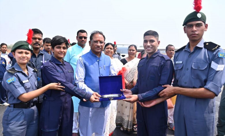 राज्य सरकार युवाओं को बनाएगी पायलट, हर संभव सहायता होगी उपलब्ध: मुख्यमंत्री विष्णु देव साय 1 KSHITITECH 17A 11 KSHITITECH