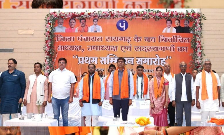 वित्त मंत्री चौधरी ने नवनिर्वाचित जनप्रतिनिधियों को बधाई देते हुए कहा कि जनता ने जो भरोसा आप पर जताया 1 KSHITITECH 17A 15 KSHITITECH