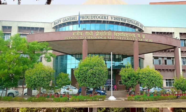 RGPV के पूर्व कुलपति और रजिस्ट्रार की 10.77 करोड़ रुपये की संपत्ति ईडी ने की कुर्क 1 KSHITITECH 18A 37 KSHITITECH