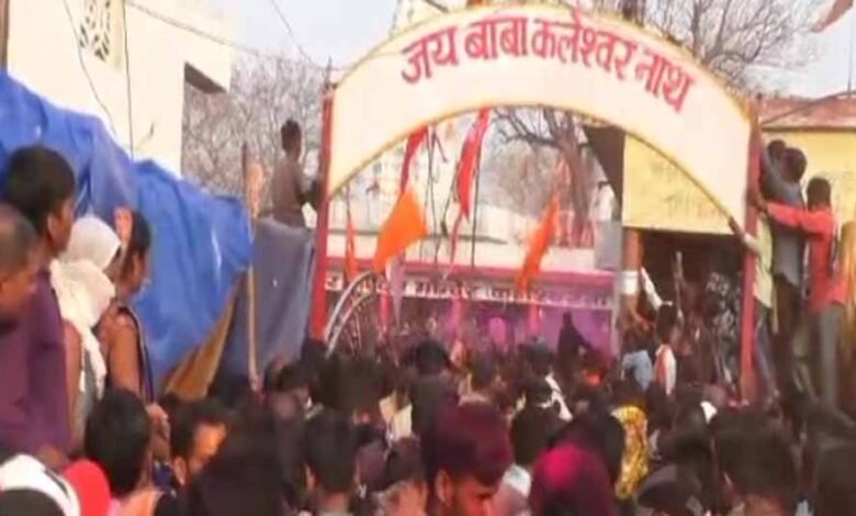 रंग पंचमी के अवसर पर चांदी की पालकी में सवार होकर बाबा कलेश्वरनाथ 1 KSHITITECH 2 227 KSHITITECH