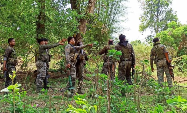 छत्तीसगढ़ में सुरक्षाबलों ने दो अलग मुठभेड़ में 30 नक्सली किए ढेर 1 KSHITITECH 20 A 115 KSHITITECH