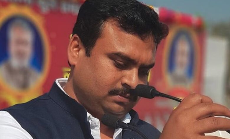 जबलपुर विशेष न्यायालय ने कांग्रेस विधायक सिद्धार्थ कुशवाहा के खिलाफ चेक बाउंस मामले में गिरफ्तारी वारंट जारी किया 1 KSHITITECH 20 A 66 KSHITITECH